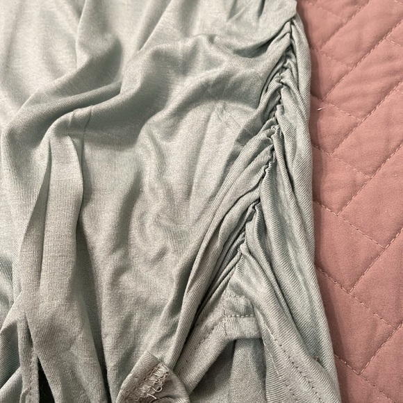 Times Two Jade Long Sleeve Solid Side Tie Maternity Top/ NWT/Large - Picture 5 of 11